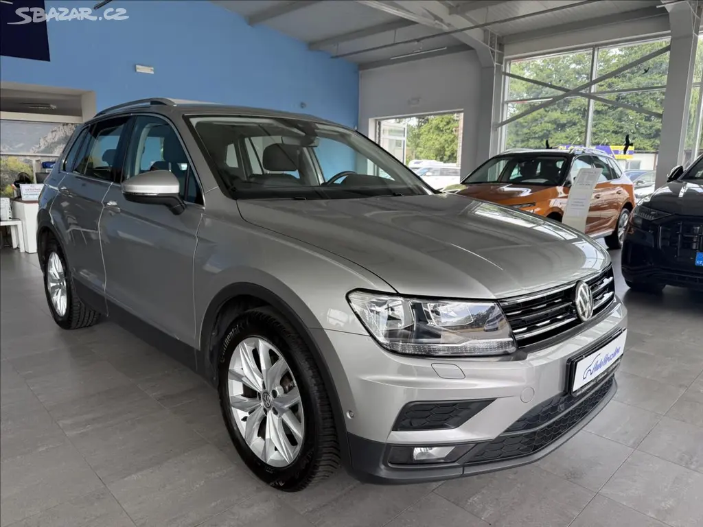 Volkswagen Tiguan, 1,4 TSI,SERVISKA,1.MAJITEL
